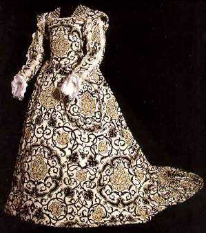 eleonora-medici-her-fabulous-golden-gown-Bronzino